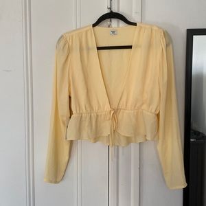 NWT Sunday Best cropped yellow blouse from Aritzia